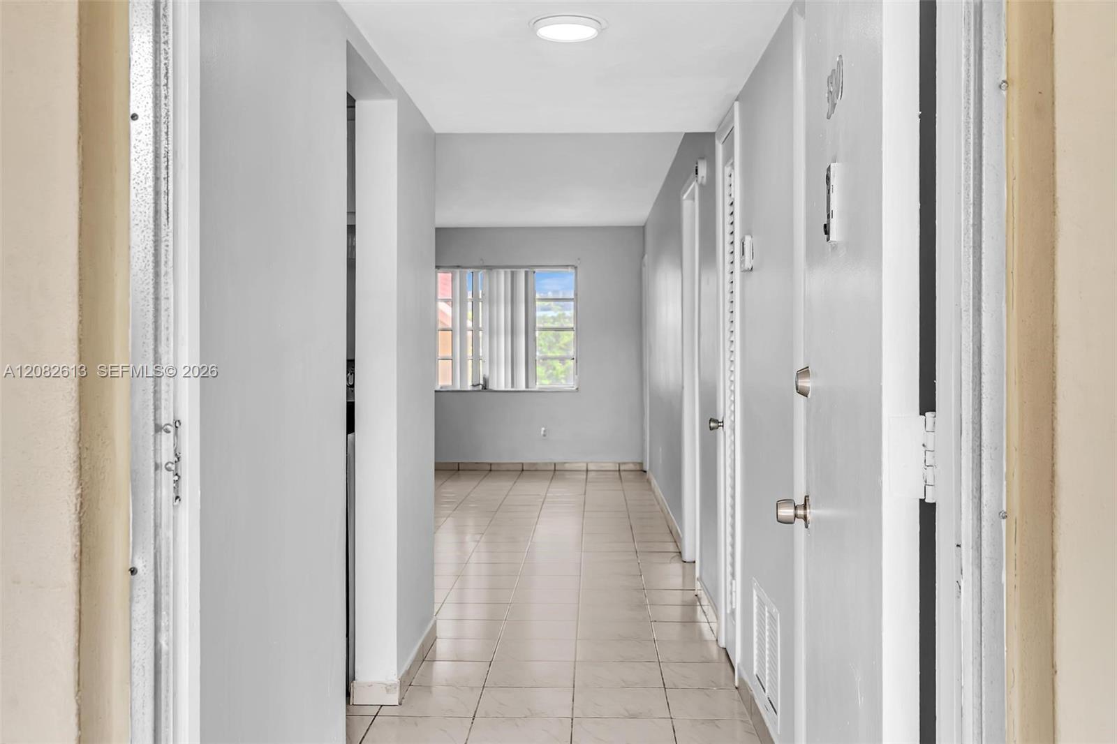 1540 NE 191st St # 320, Miami FL 33179 photo 2