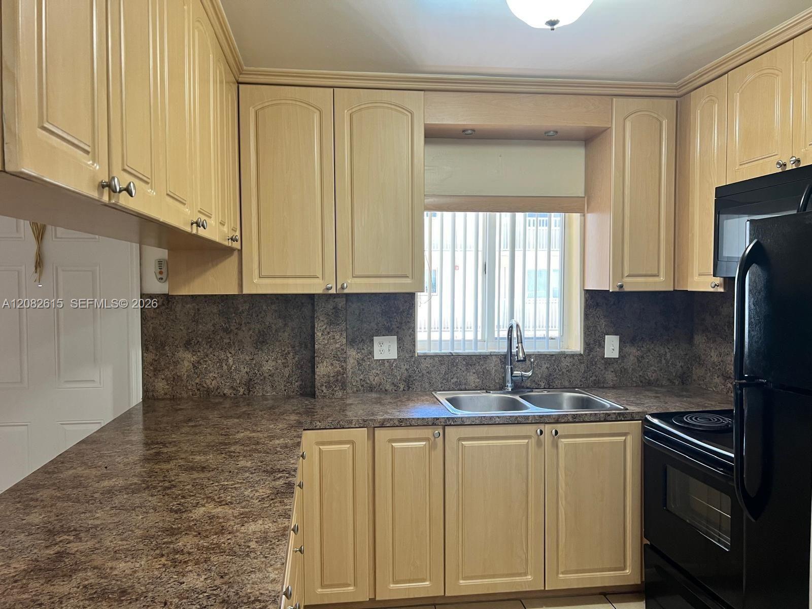 7910 Taft St # 201, Pembroke Pines FL 33024 photo 5