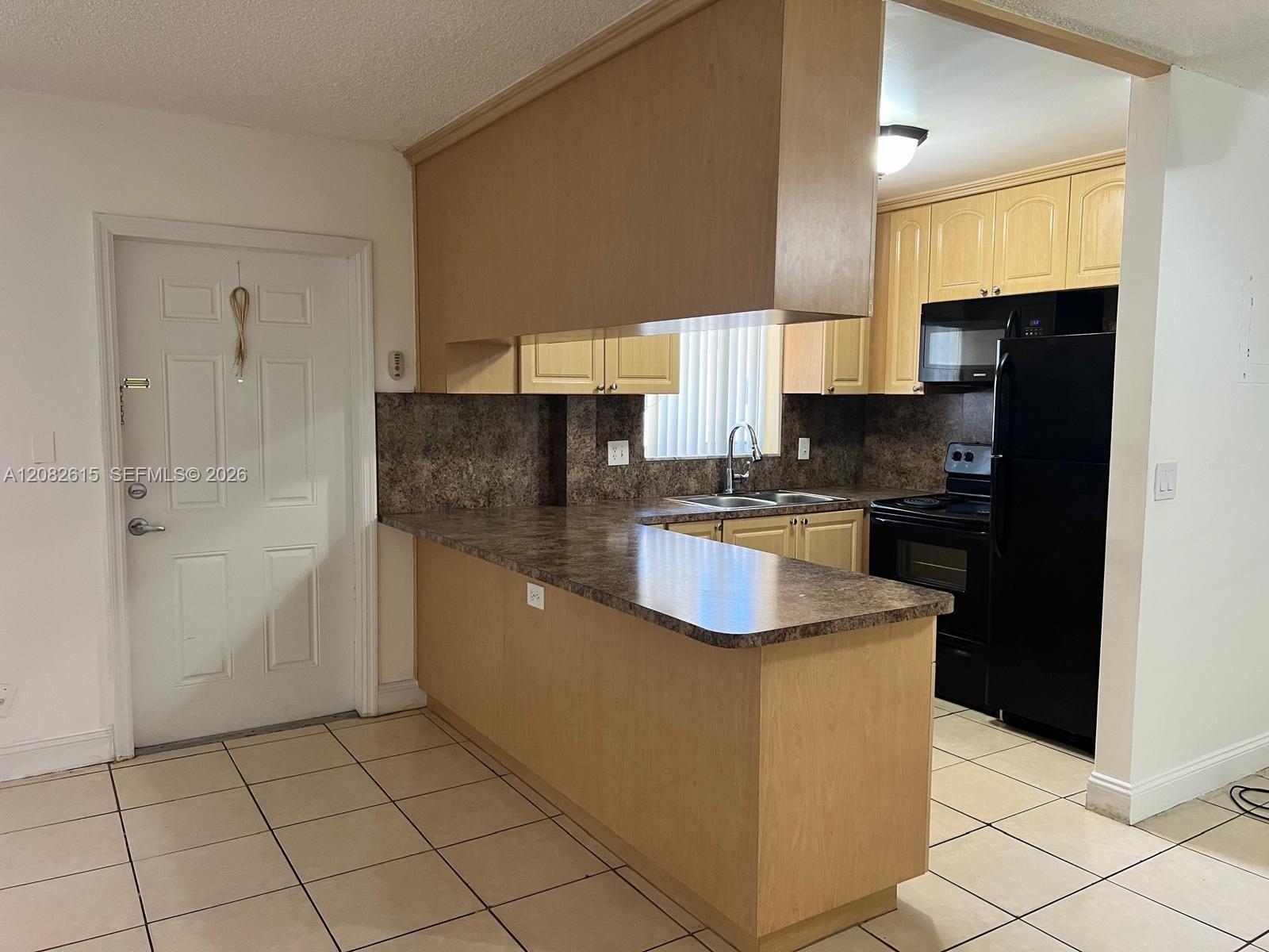 7910 Taft St # 201, Pembroke Pines FL 33024 photo 4