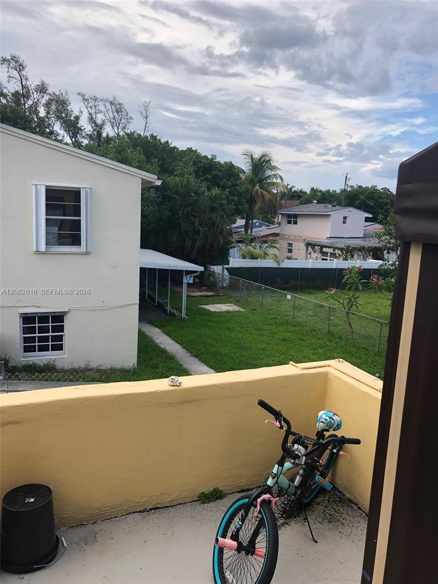 725 SW 8th Ave # A, Hallandale Beach FL 33009