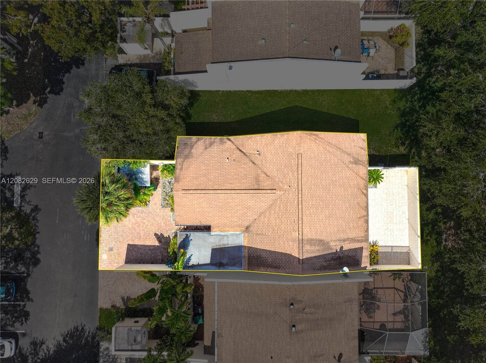 10583 SW 77th Ter, Miami FL 33173 photo 4