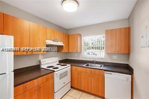 4841 NW 9th Dr # 4841, Plantation FL 33317 photo 2