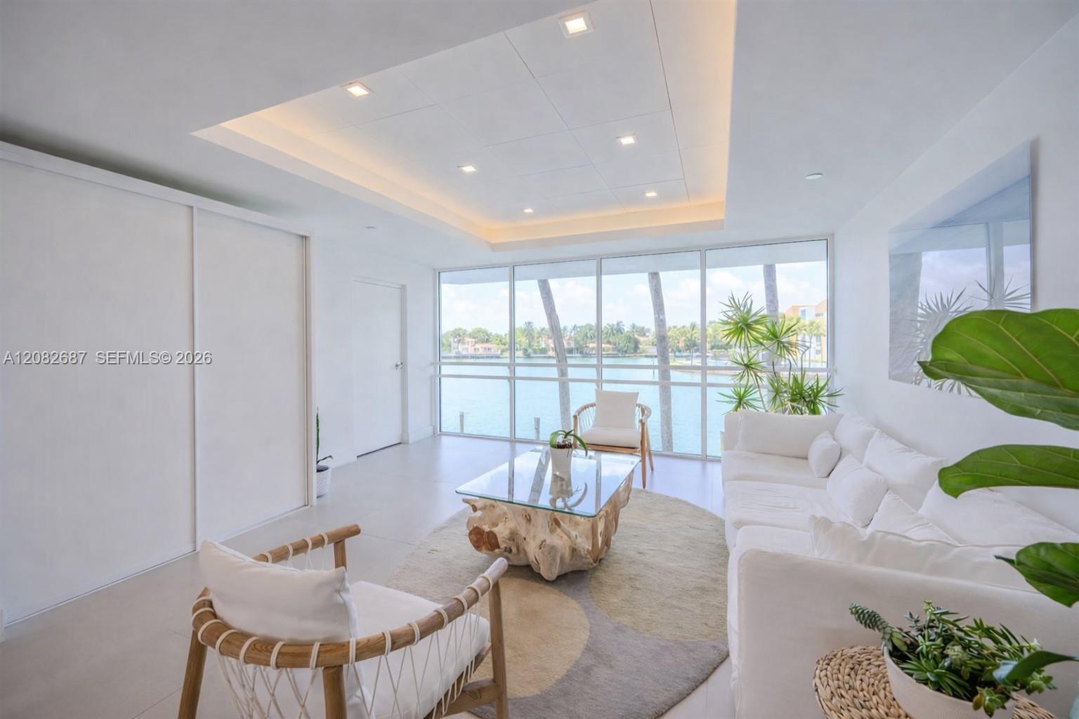 5900 Collins Ave # 1405, Miami Beach FL 33140 photo 3