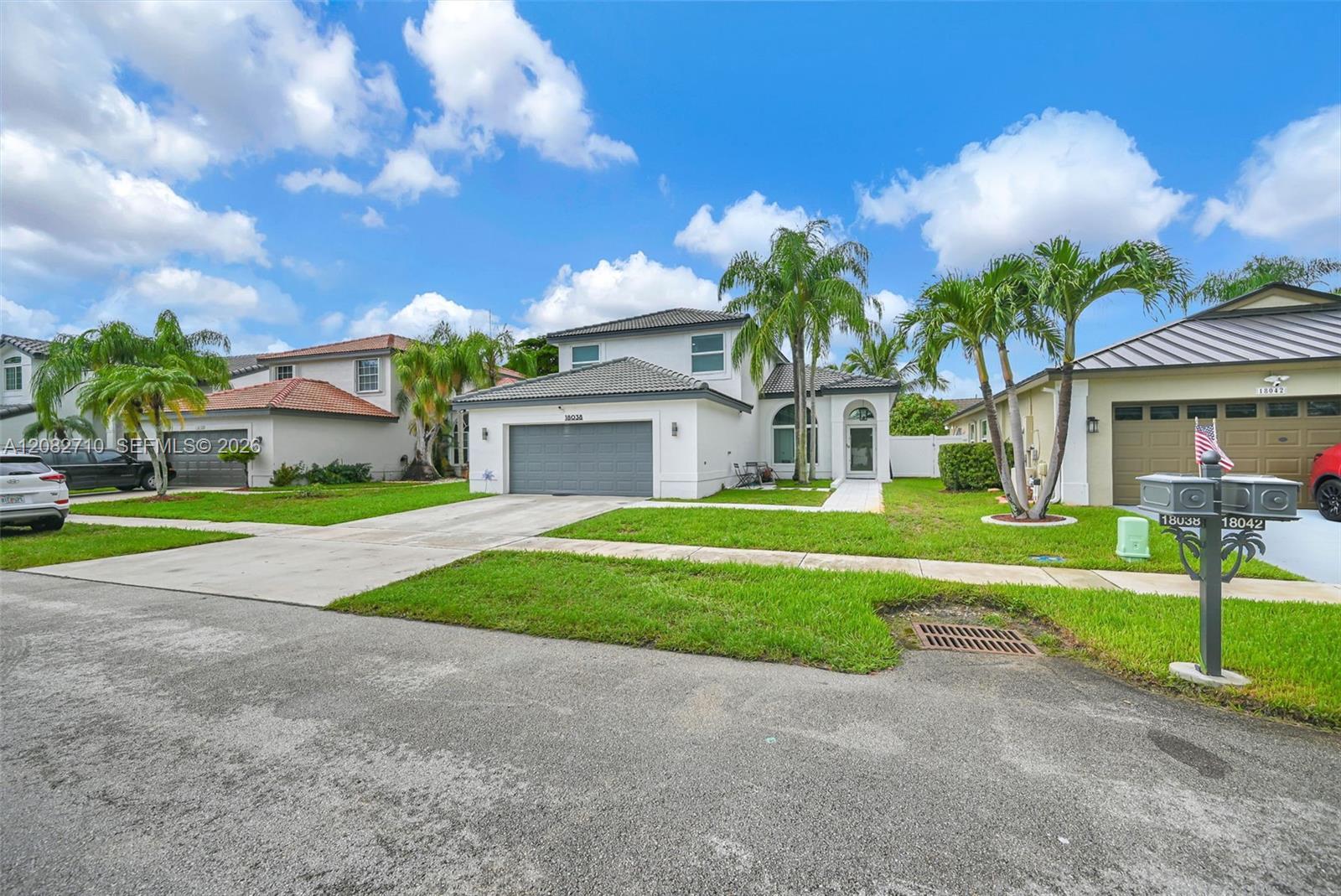 18038 SW 12th Ct, Pembroke Pines FL 33029 photo 2