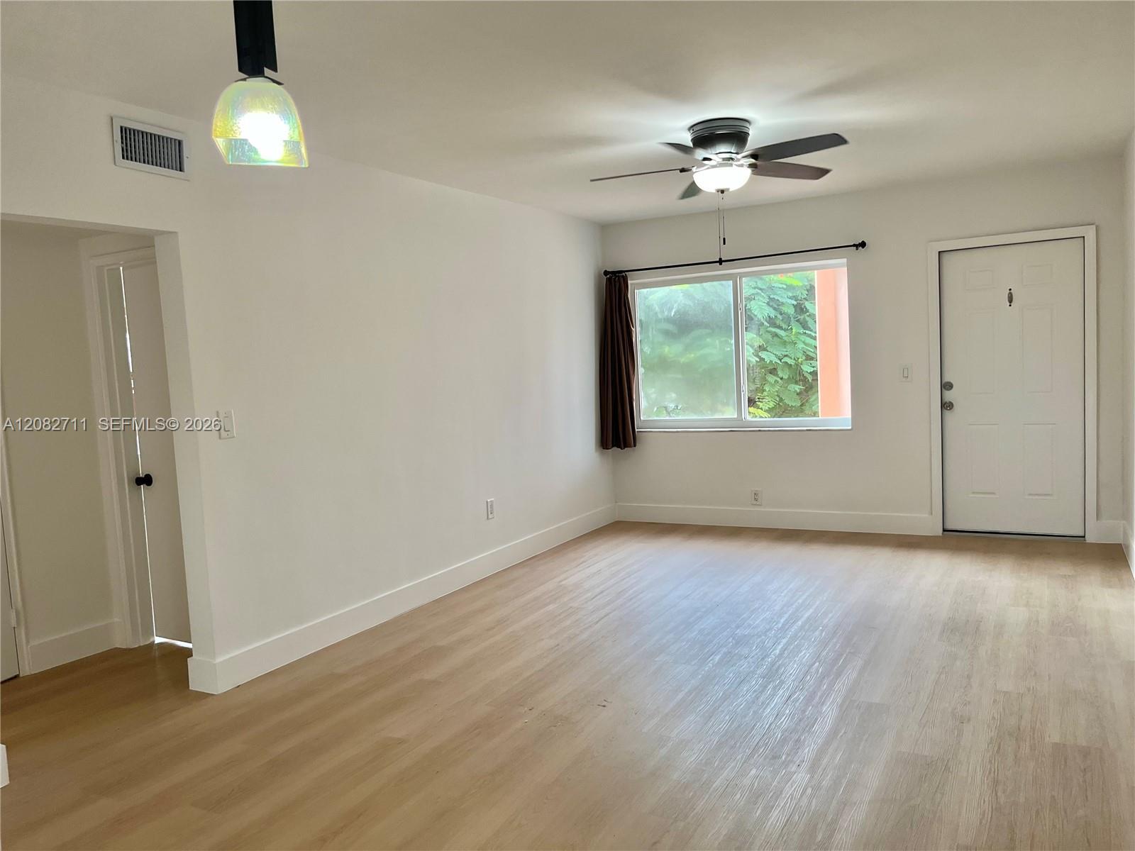 3401 SW 11 St, Miami FL 33135 photo 3