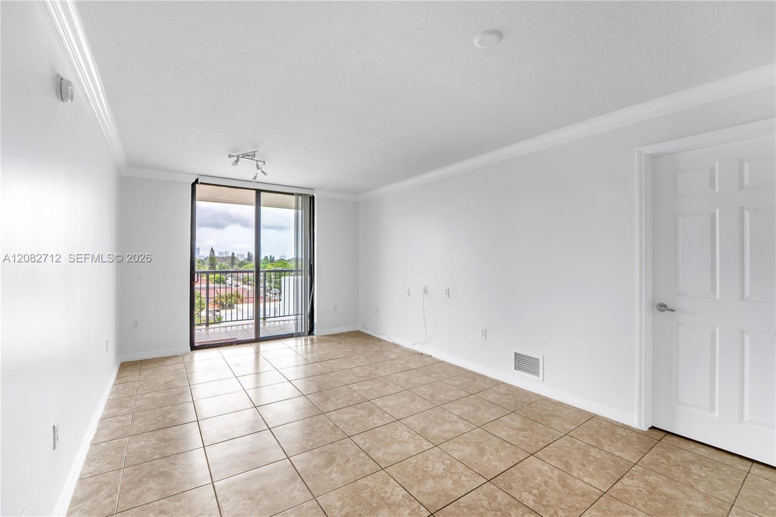 1690 SW 27th Ave # 505, Miami FL 33145 photo 4