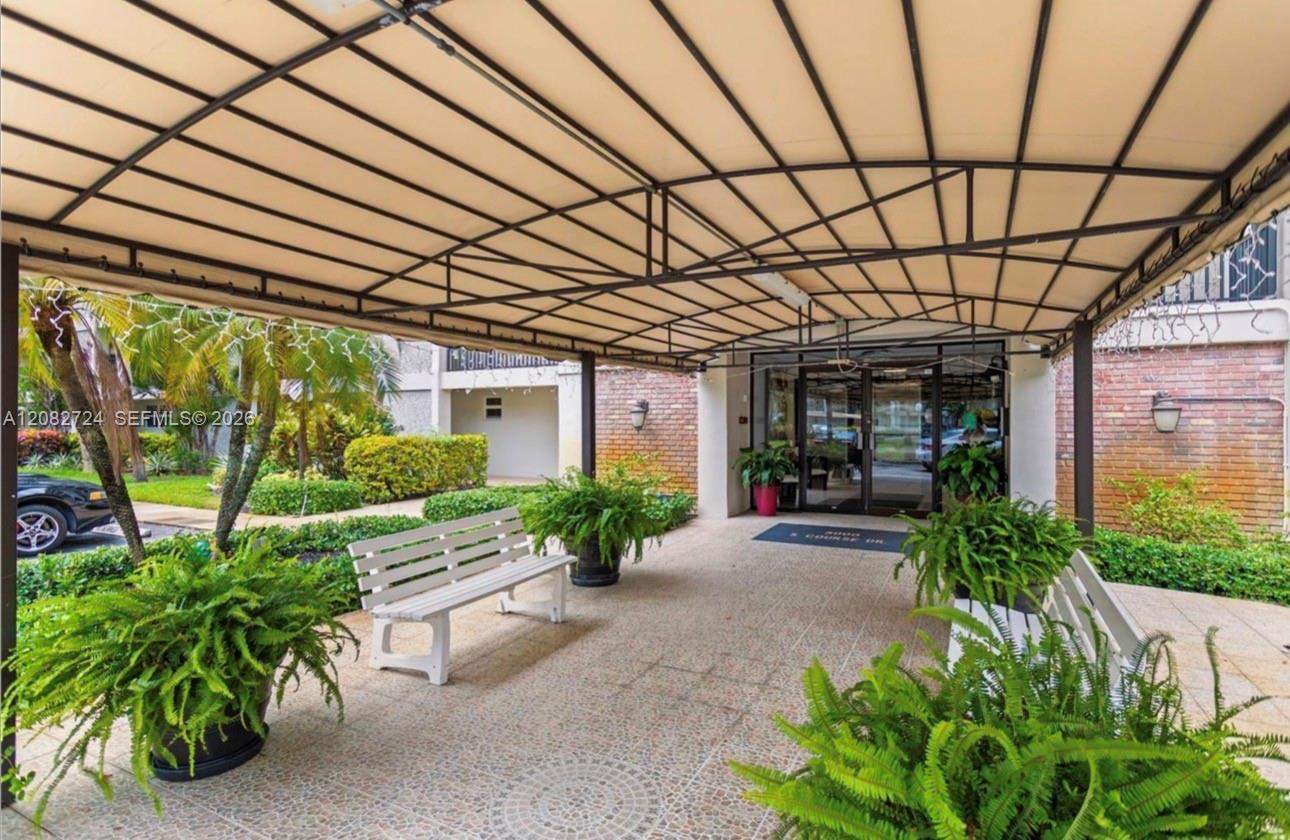 3000 S Course Dr # 304, Pompano Beach FL 33069 photo 3
