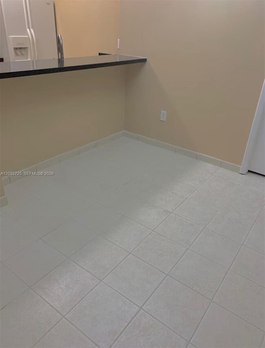 13566 SW 11th Ln, Miami FL 33184 photo 4