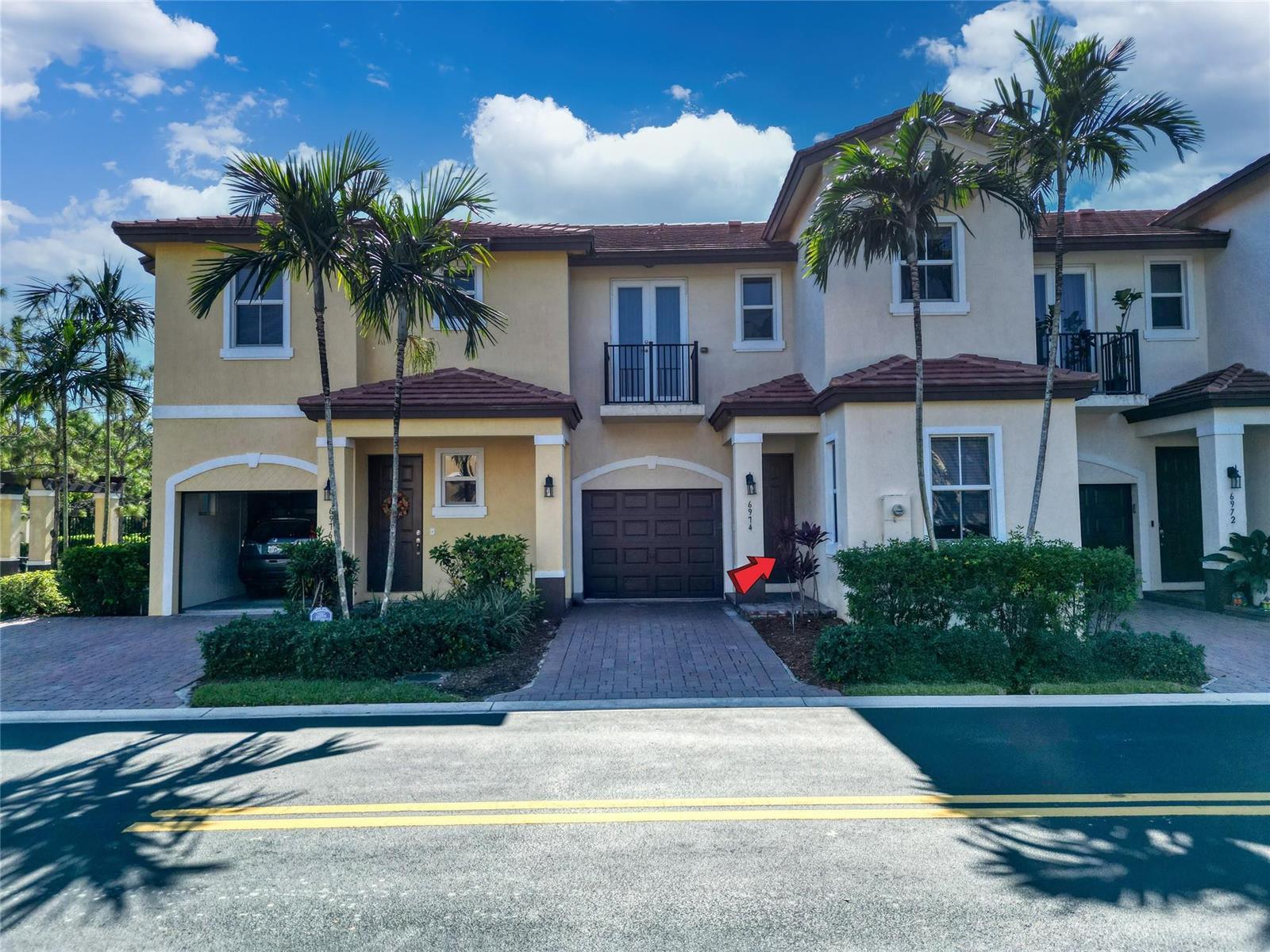 6974 LONG PINE Circle, Coconut Creek FL 33073 photo 3