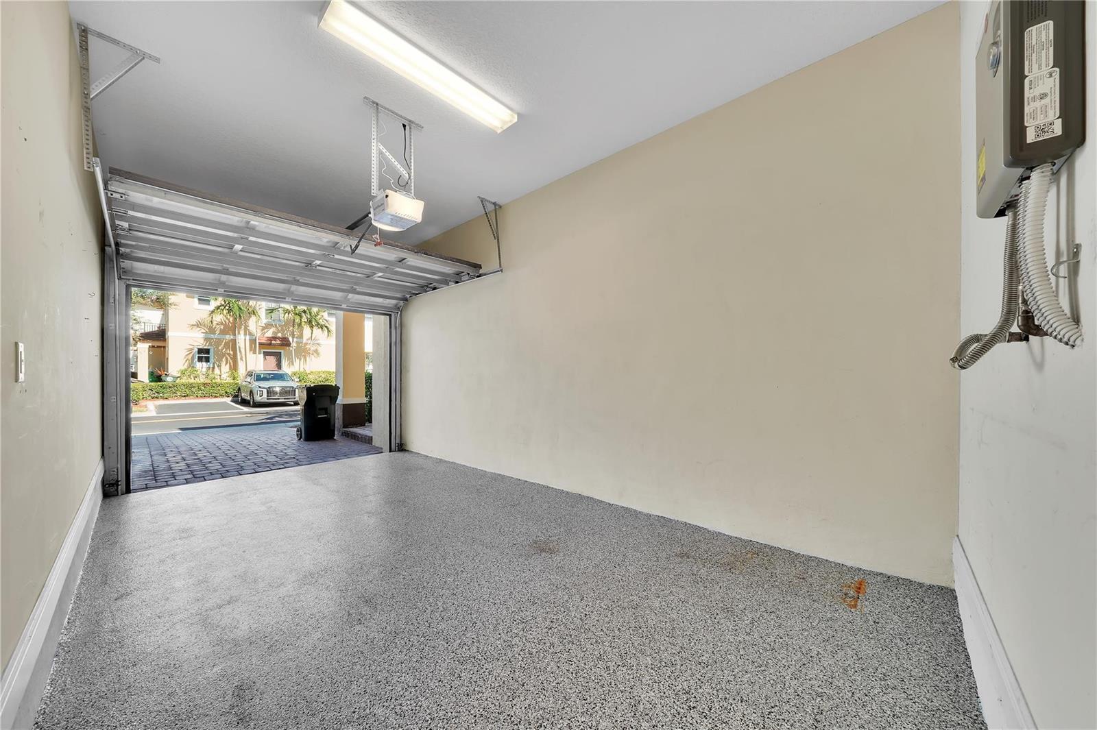 6974 LONG PINE Circle, Coconut Creek FL 33073 photo 4