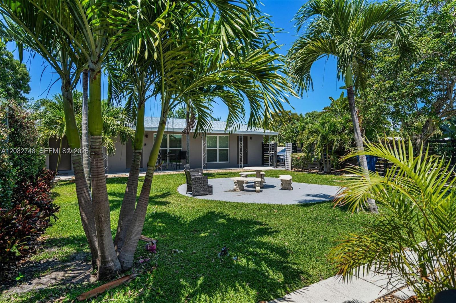 2201 NE 14th Ave # 9, Wilton Manors FL 33305 photo 3