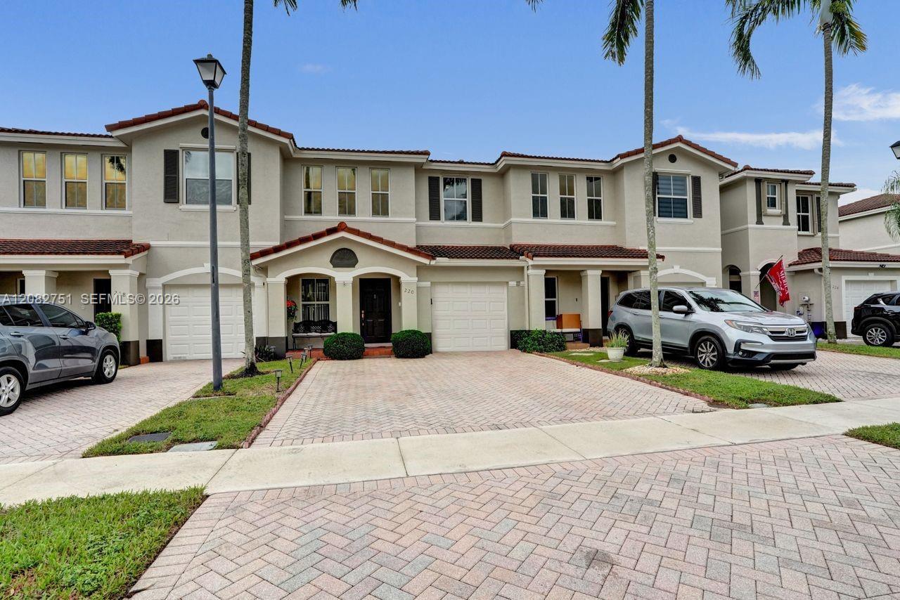 220 Riverwalk Cir, Sunrise FL 33326 photo 2