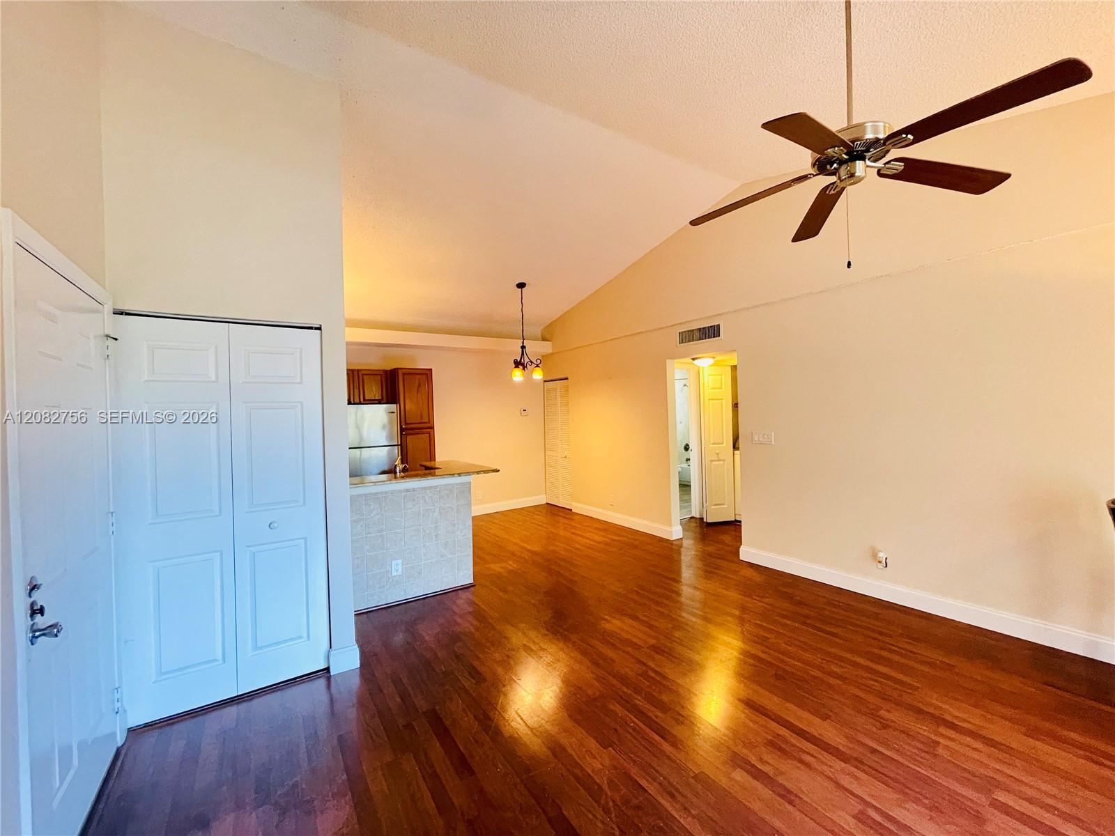 641 Lyons Rd # 11207, Coconut Creek FL 33063