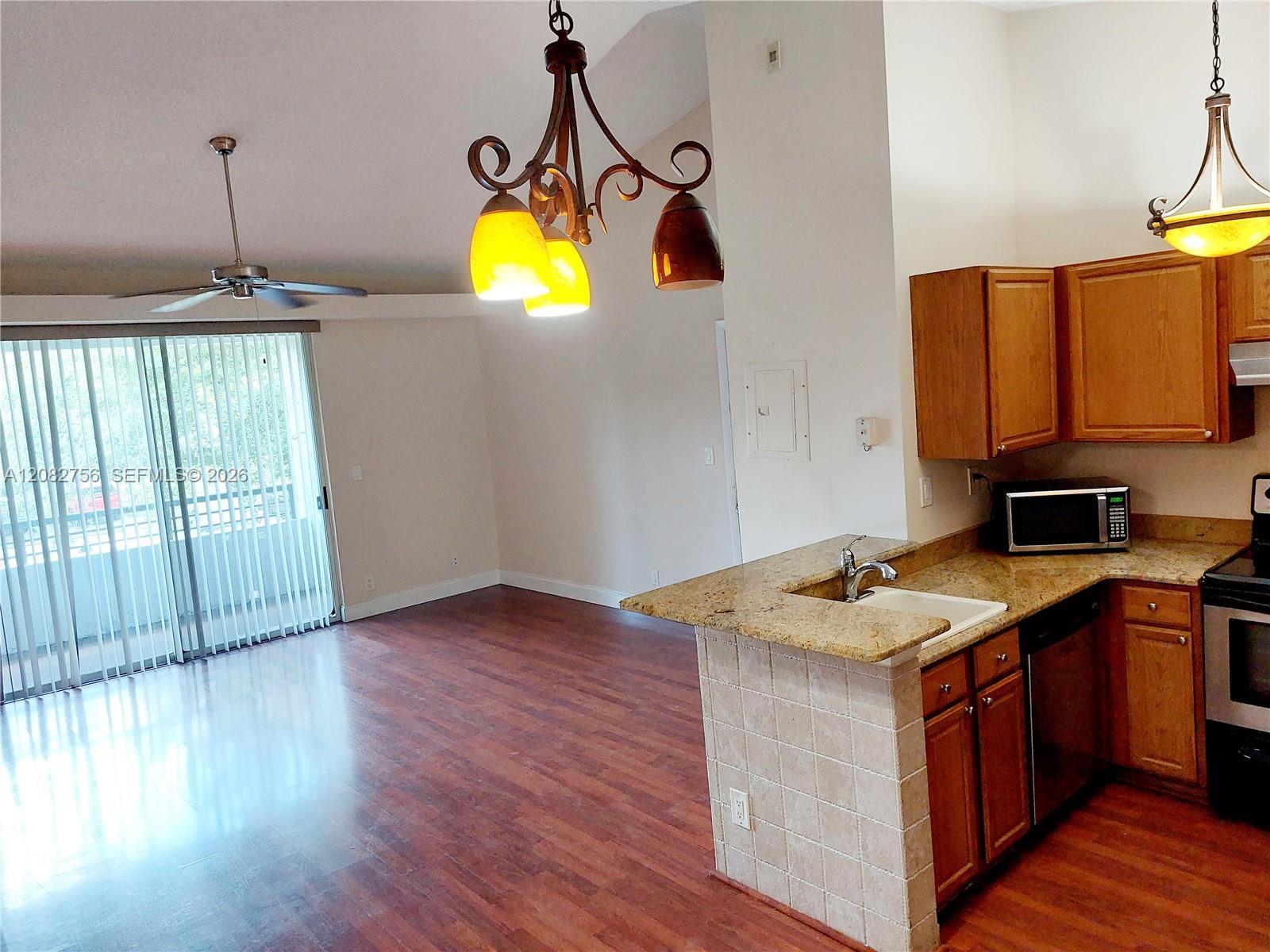 641 Lyons Rd # 11207, Coconut Creek FL 33063 photo 5