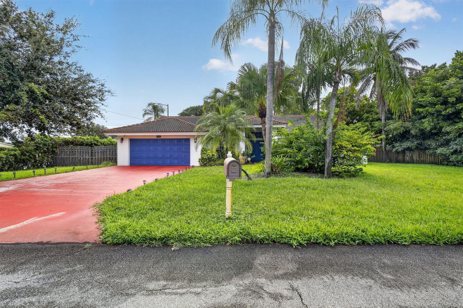 1770 EMILIO Lane, Palm Springs FL 33406 photo 2