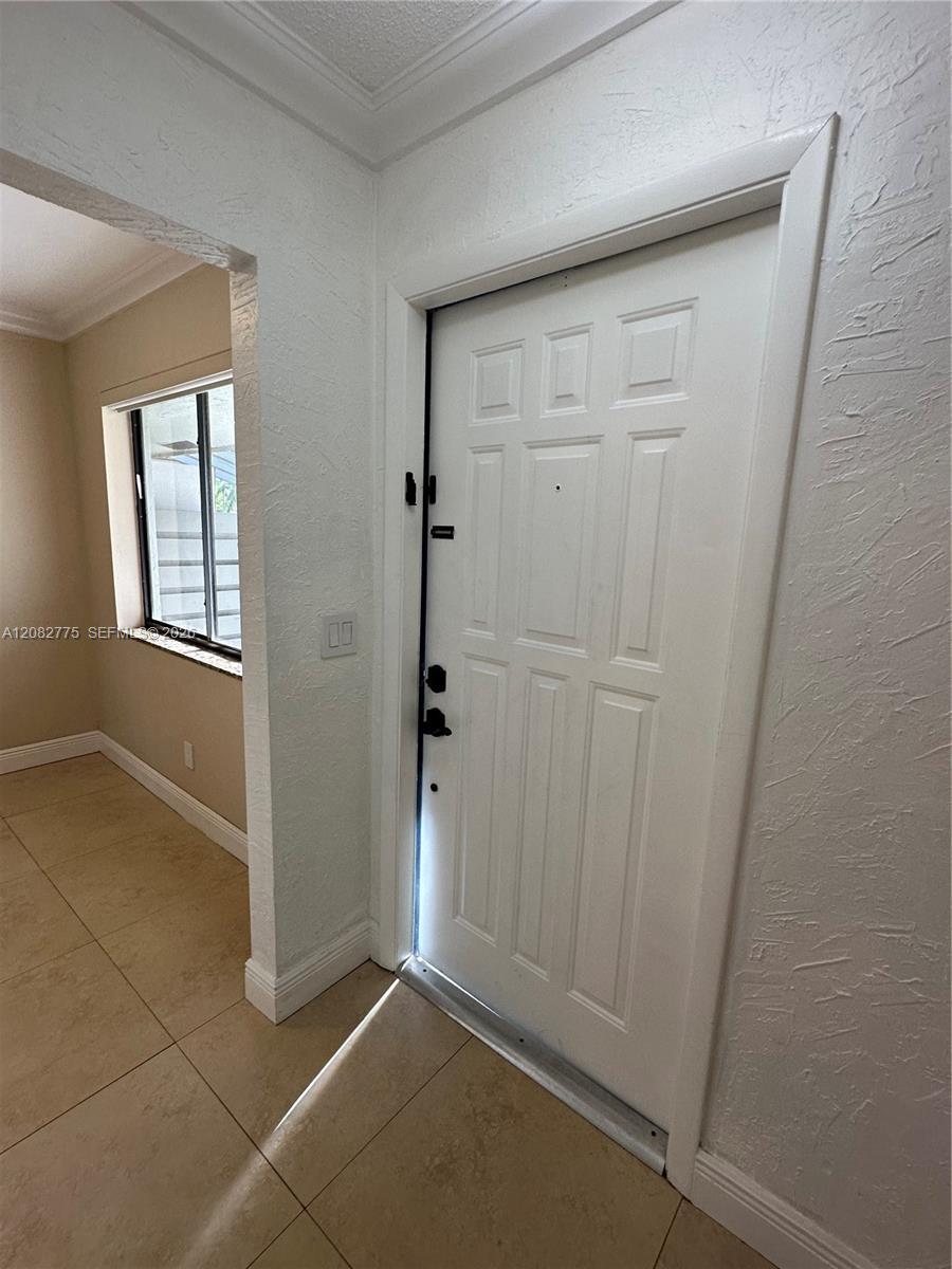 445 Lakeview Dr # 1, Weston FL 33326 photo 4
