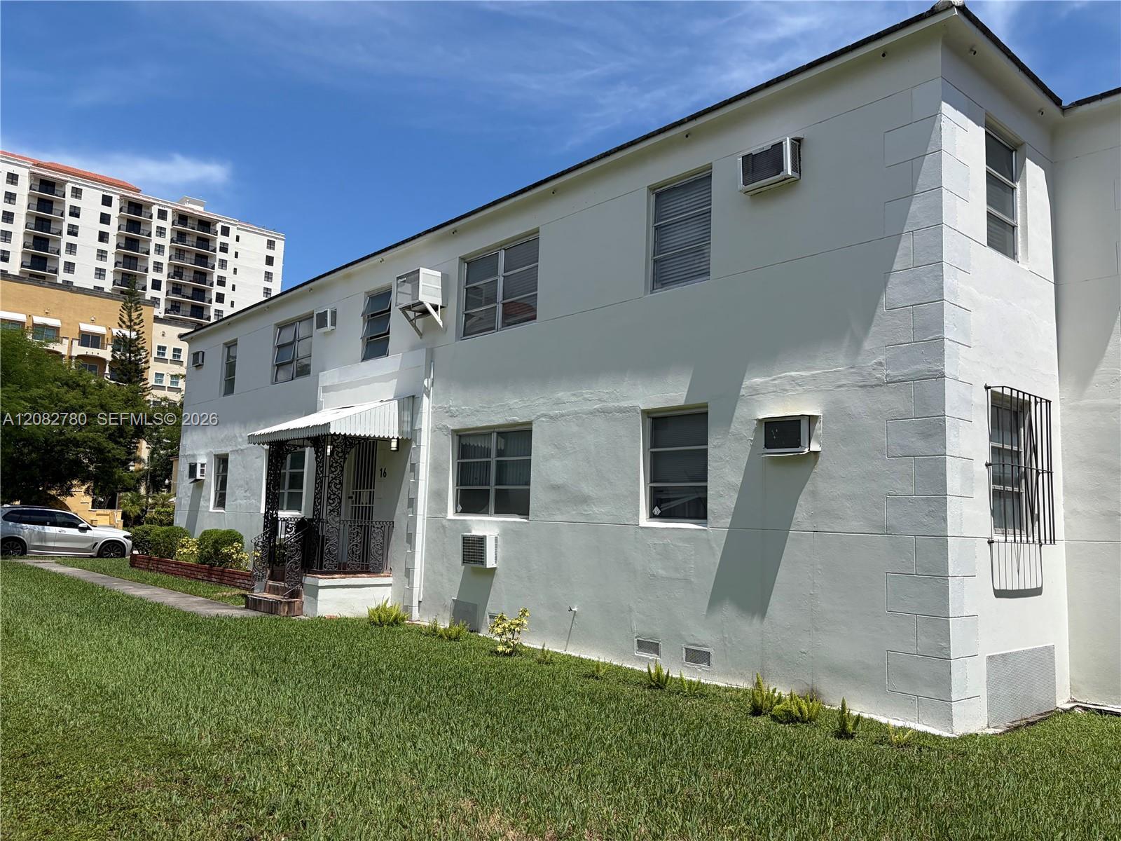 16 Santillane Ave # 4, Coral Gables FL 33134 photo 2