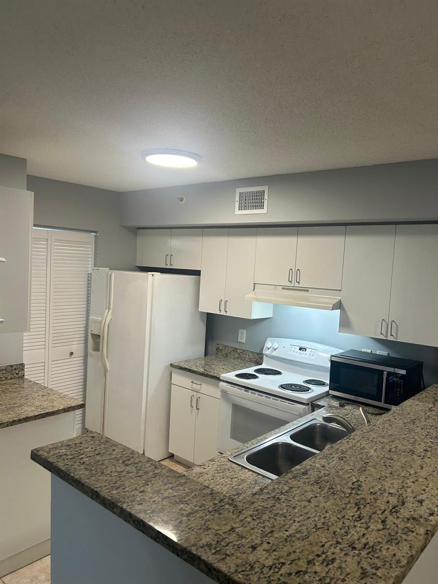 4820 N STATE ROAD 7 # 10103, Coconut Creek FL 33073 photo 2