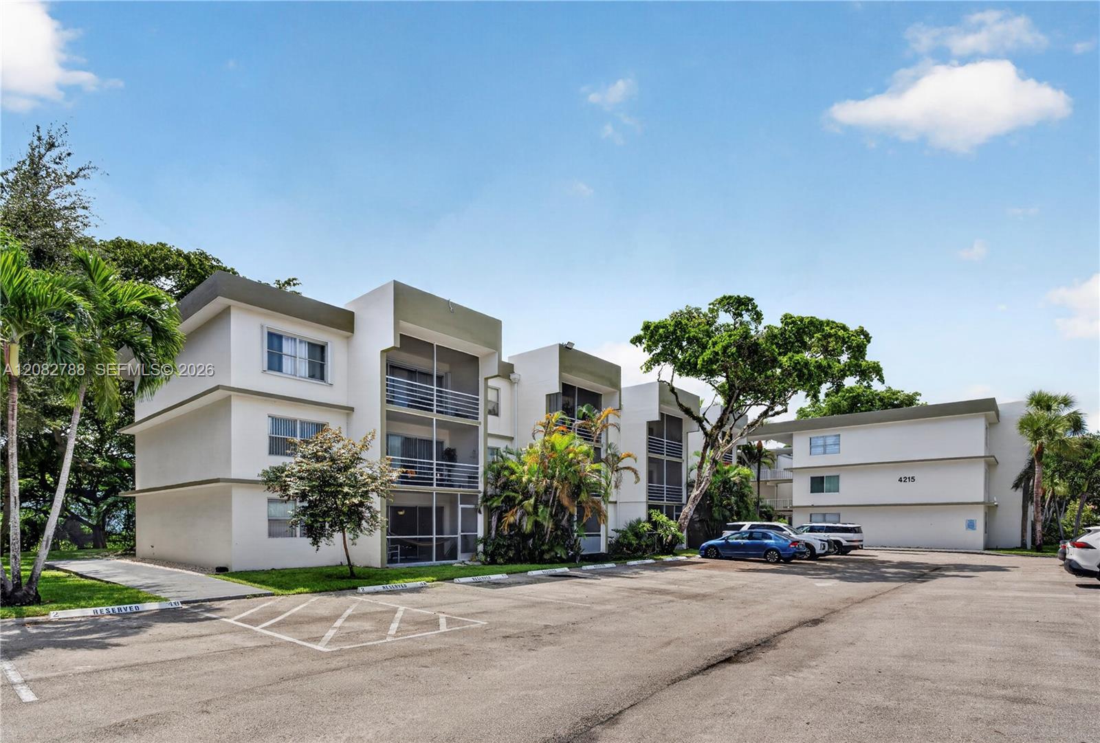 4215 N University Dr # 115, Sunrise FL 33351 photo 2