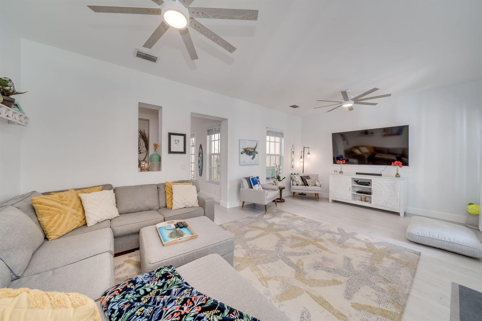 8335 NW 7TH Terrace, Boca Raton FL 33487 photo 2