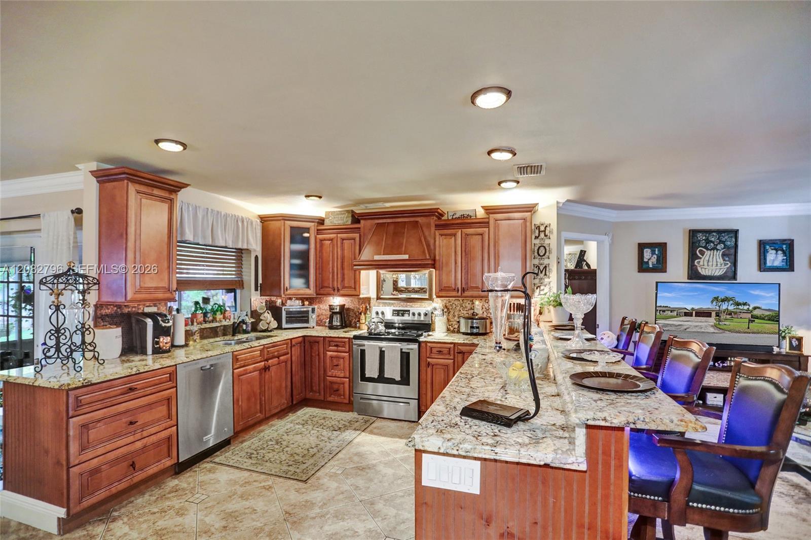 11525 SW 54th St, Cooper City FL 33330 photo 4