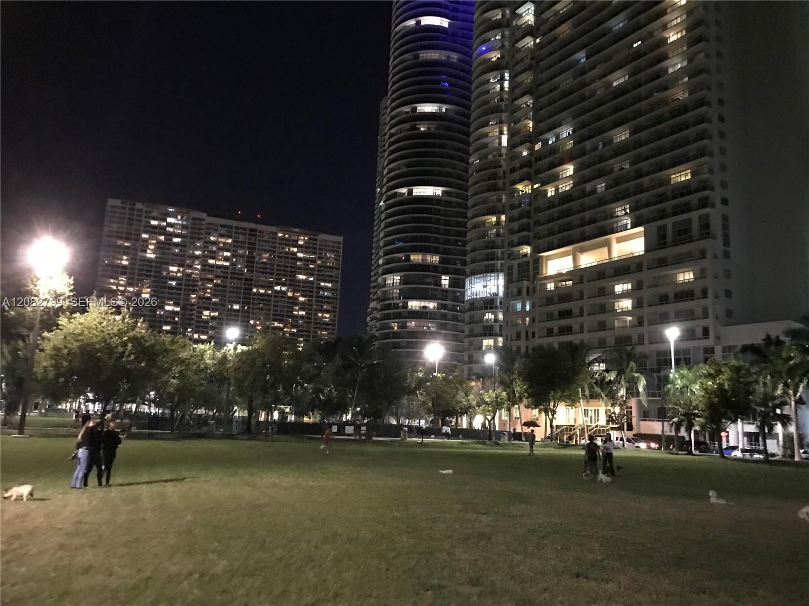 1800 N Bayshore Dr # 2204, Miami FL 33132 photo 2