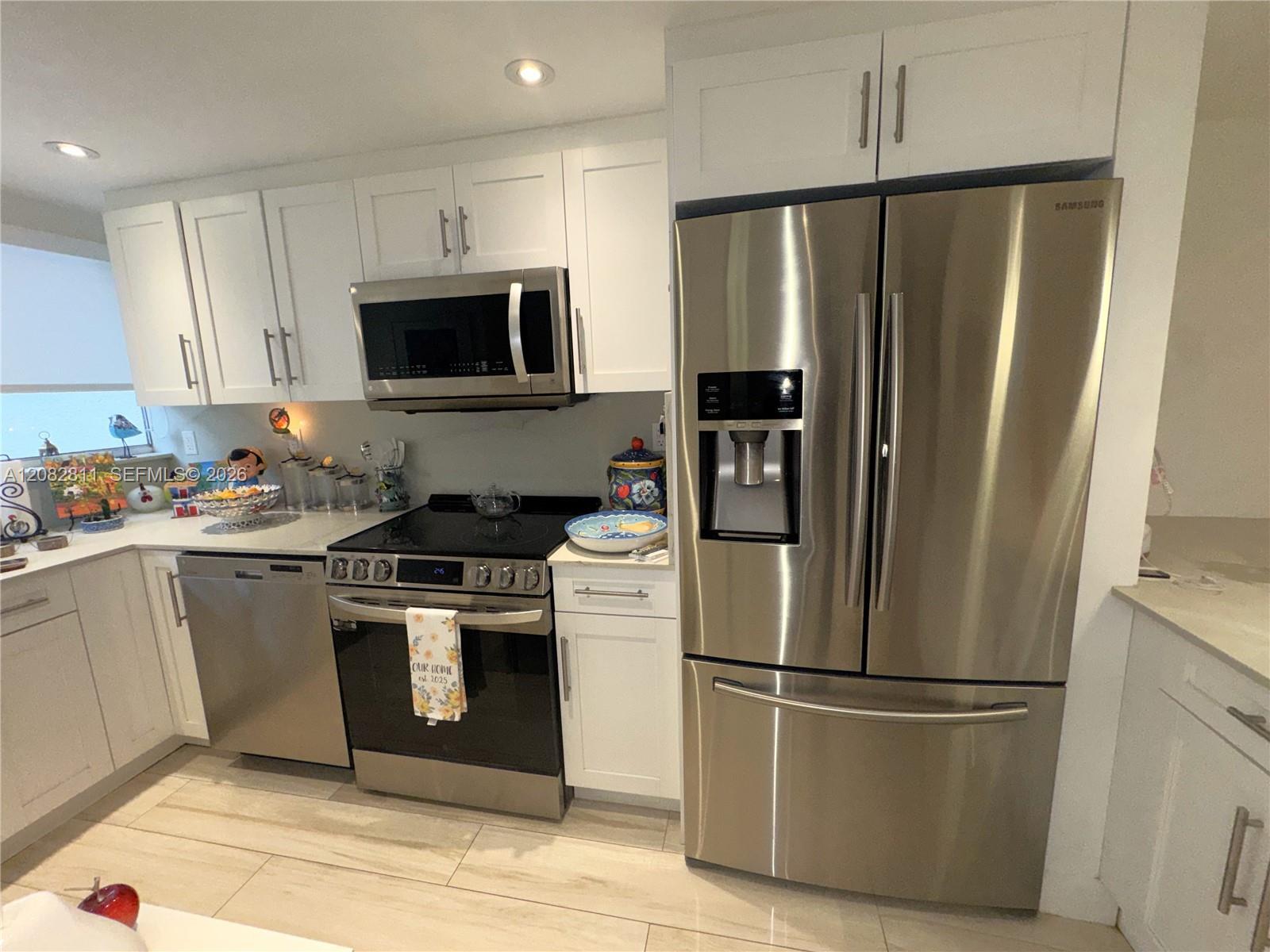 1910 SW 17th Ave # 8, Miami FL 33145 photo 5