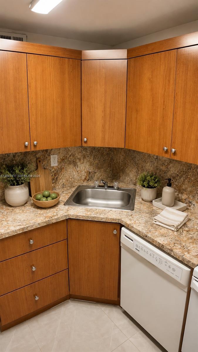 10820 SW 200th Dr # 343, Cutler Bay FL 33157 photo 5