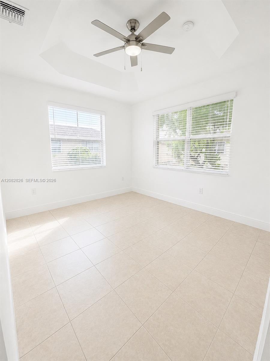 1570 NE 33rd Rd # 11, Homestead FL 33033 photo 2