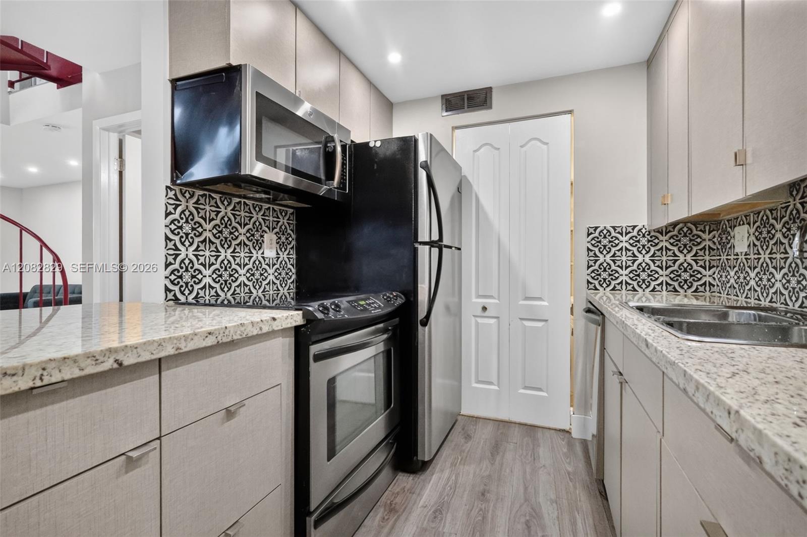 3213 Bird Ave # 7, Miami FL 33133 photo 3