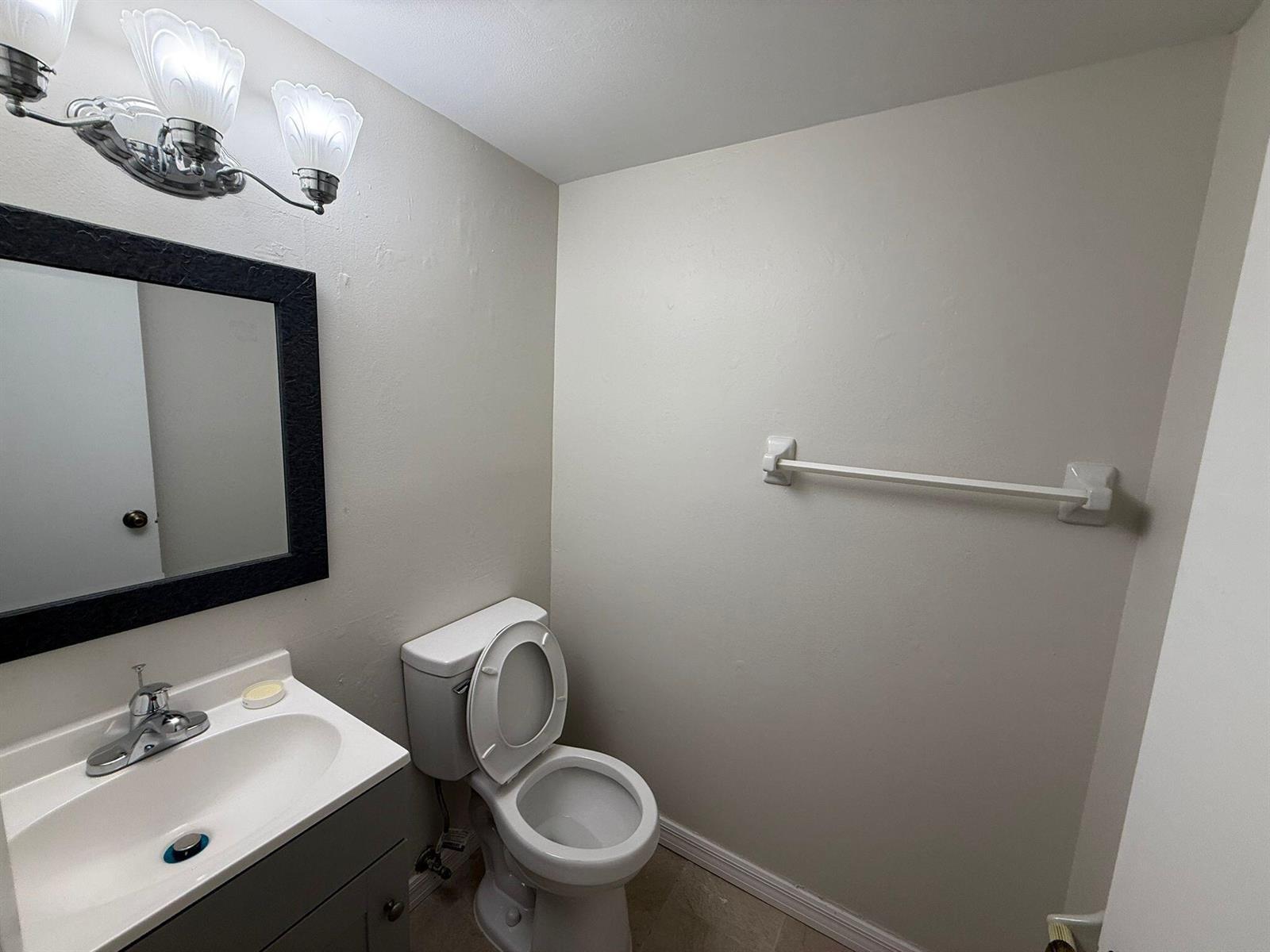 2200 SPRINGDALE Boulevard # 206, Palm Springs FL 33461 photo 5