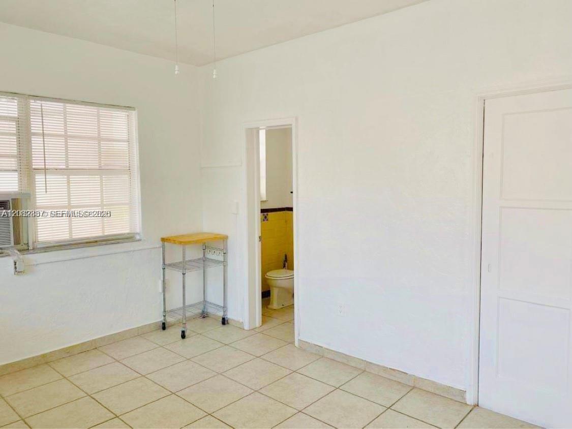 6860 Abbott Ave # 8B, Miami Beach FL 33141 photo 3