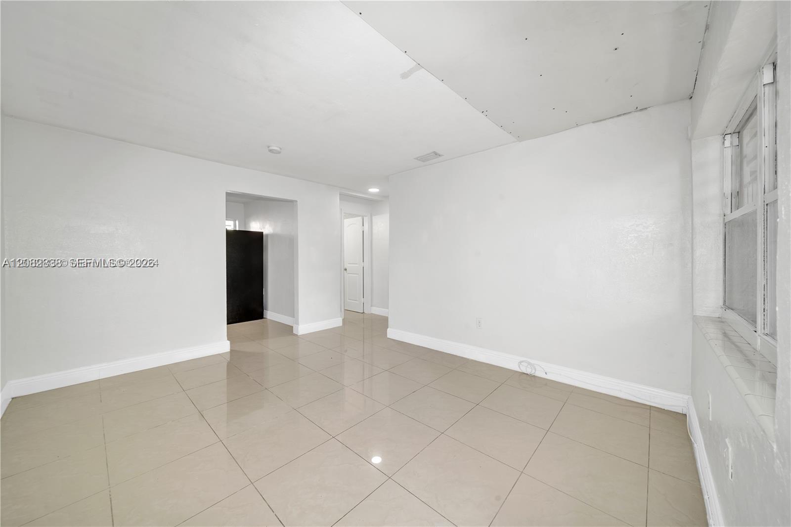 5545 NW 3rd Ave, Miami FL 33127 photo 4