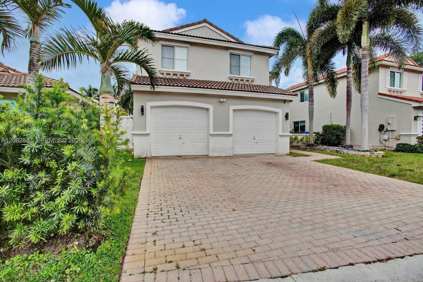 3432 SW 49th St, Hollywood FL 33312