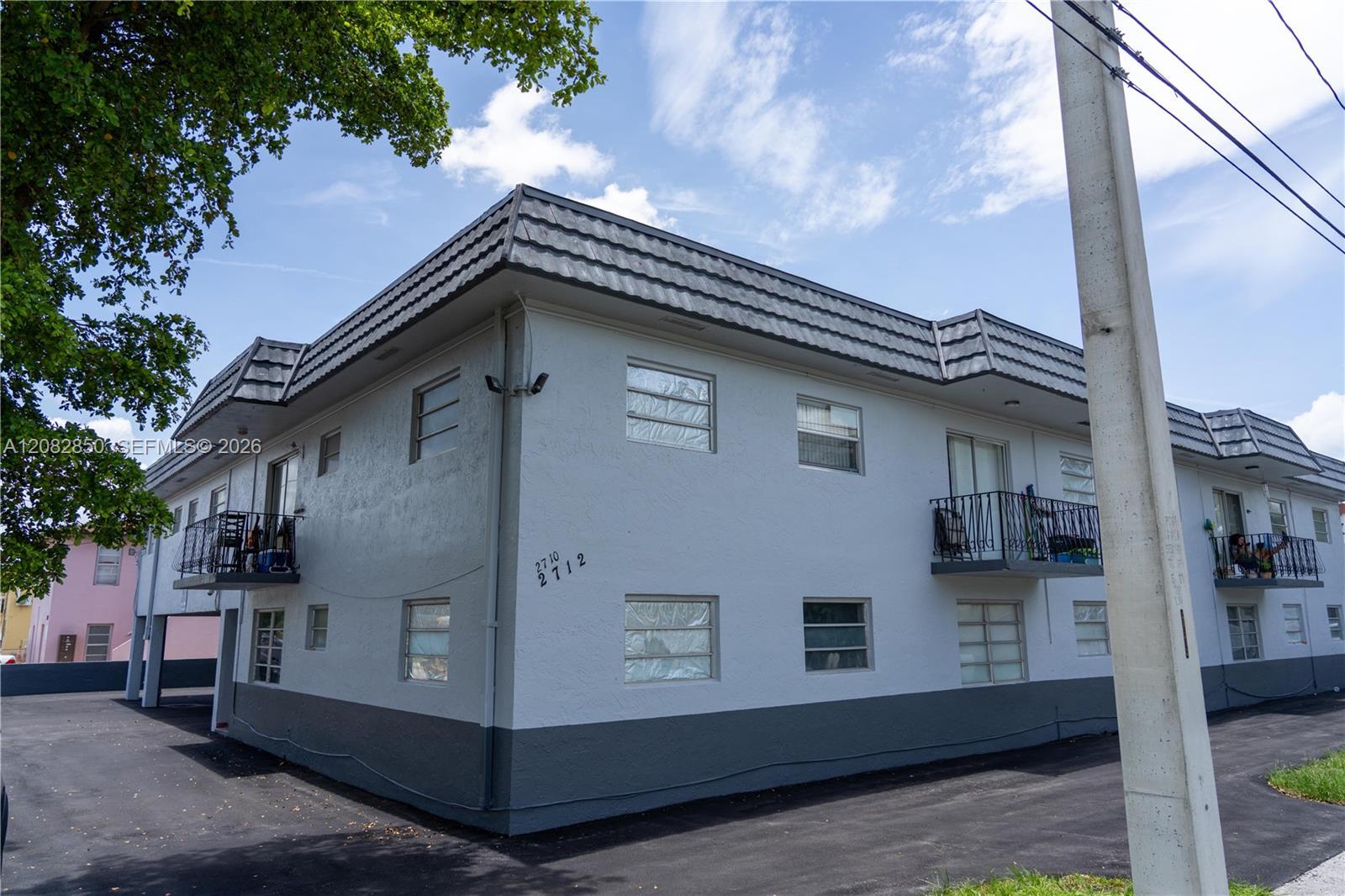 2712 W 10th Ave # 1, Hialeah FL 33010 photo 2