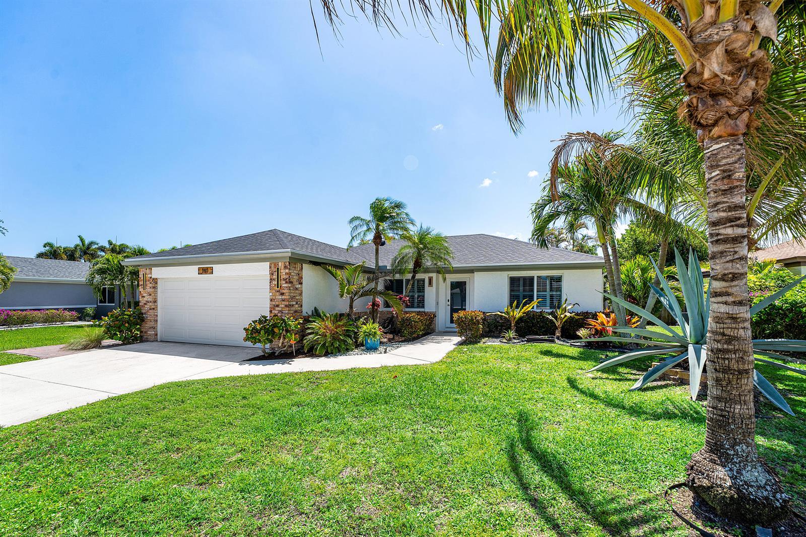 140 Arrowhead Circle, Jupiter FL 33458 photo 5
