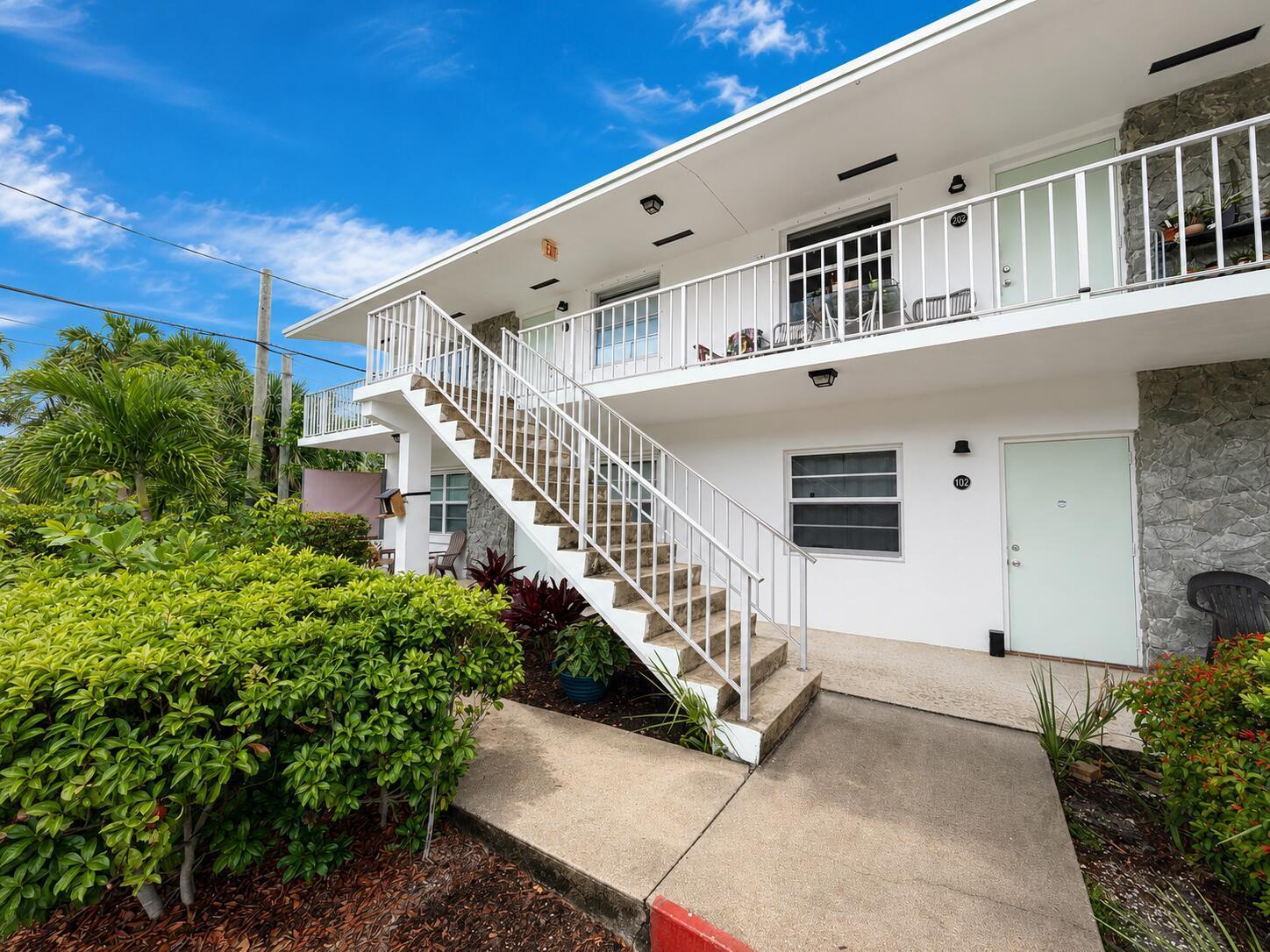 500 1ST Avenue S # 101, FL 33460