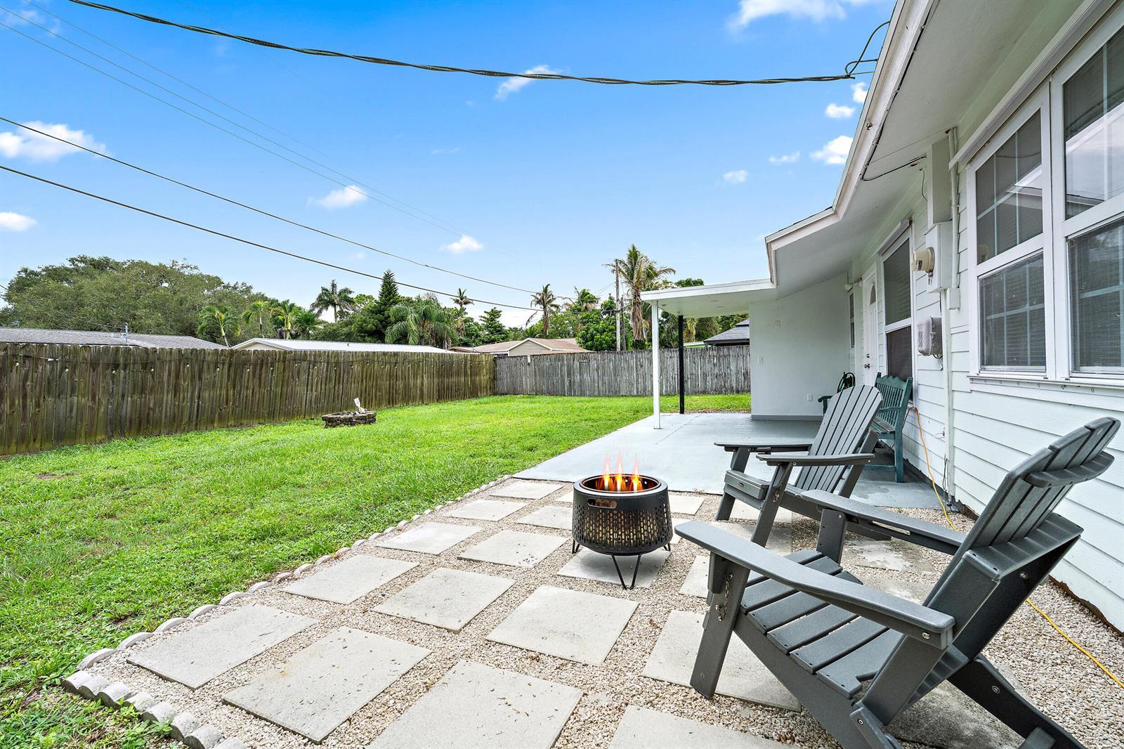 5810 Tucker Road, Jupiter FL 33458 photo 3