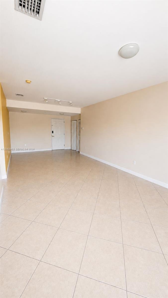 2280 SW 32nd Ave # 508, Miami FL 33145 photo 3