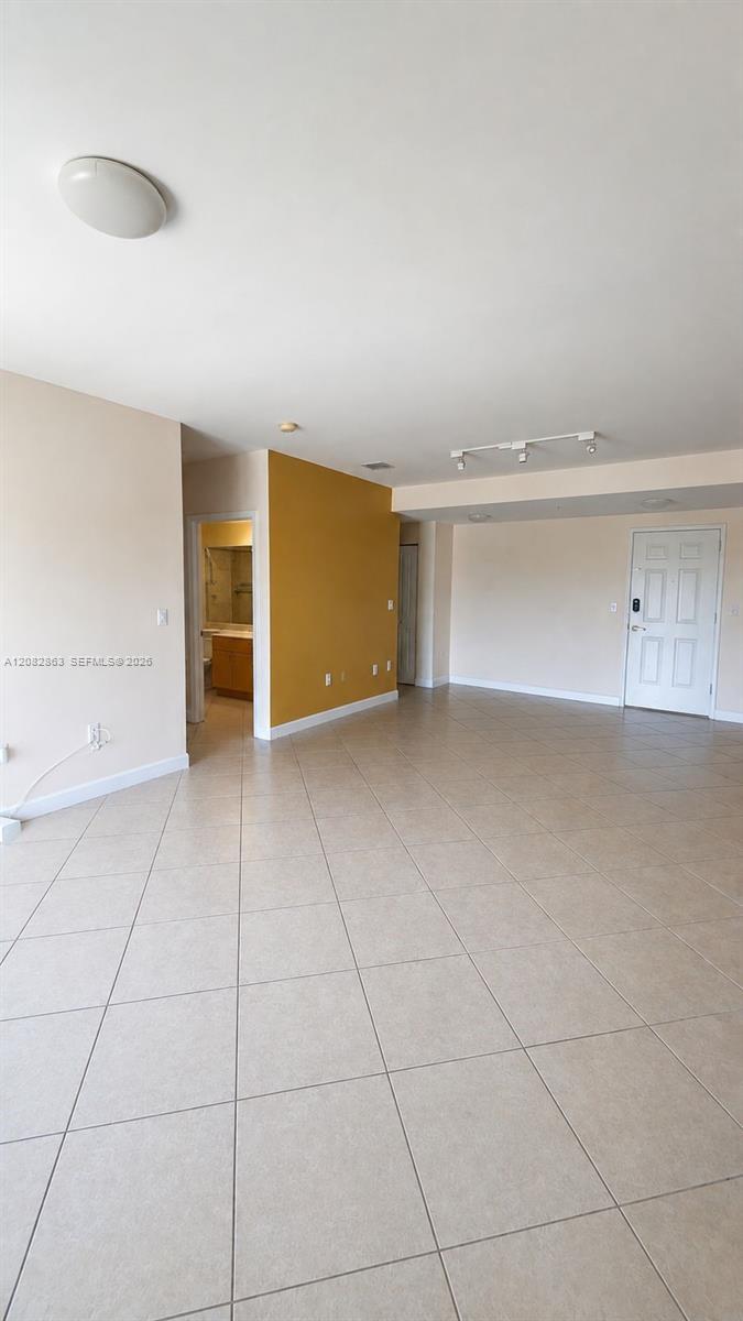 2280 SW 32nd Ave # 508, Miami FL 33145 photo 5