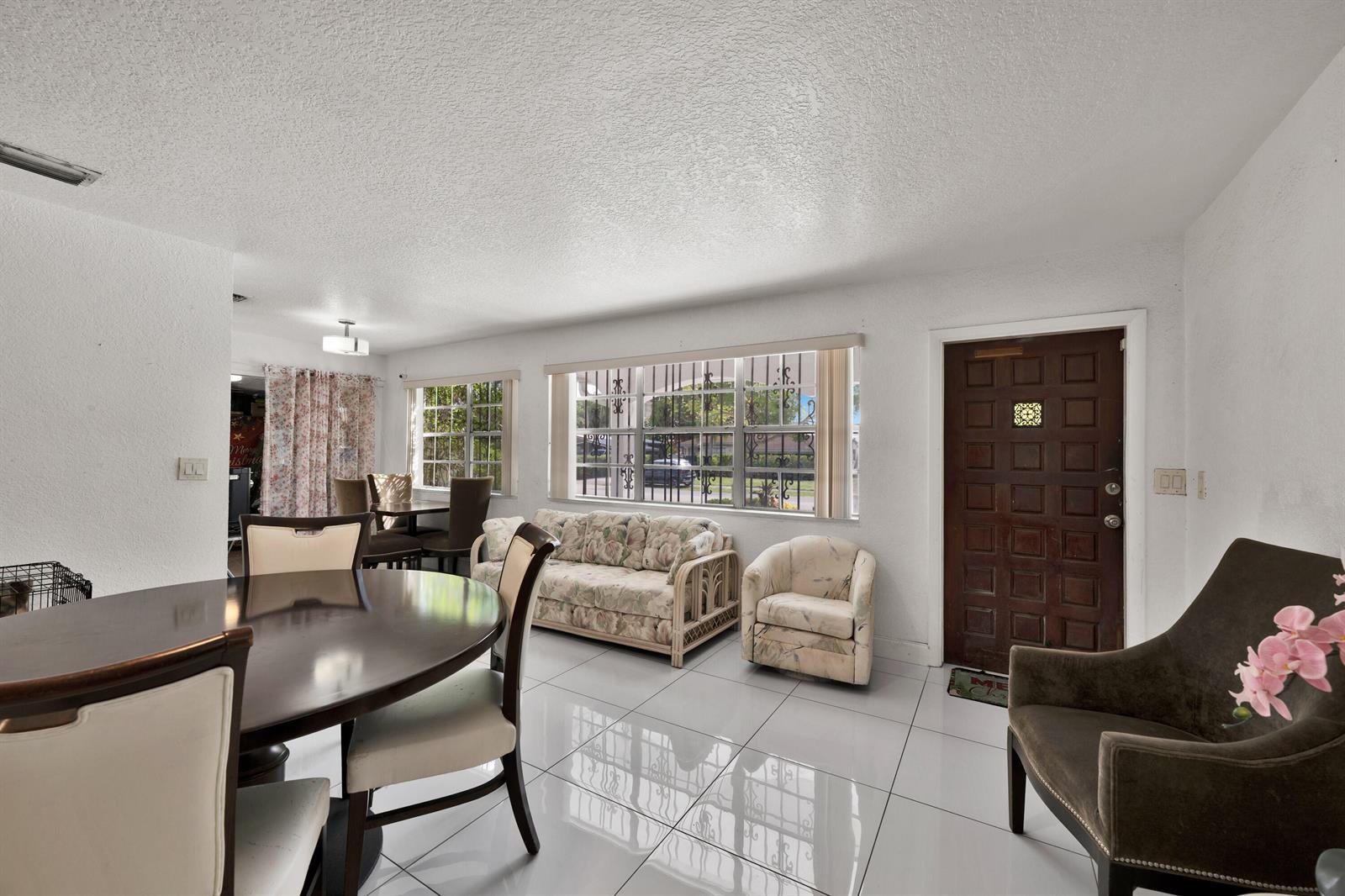 406 SW 15TH Terrace, Delray Beach FL 33444 photo 2