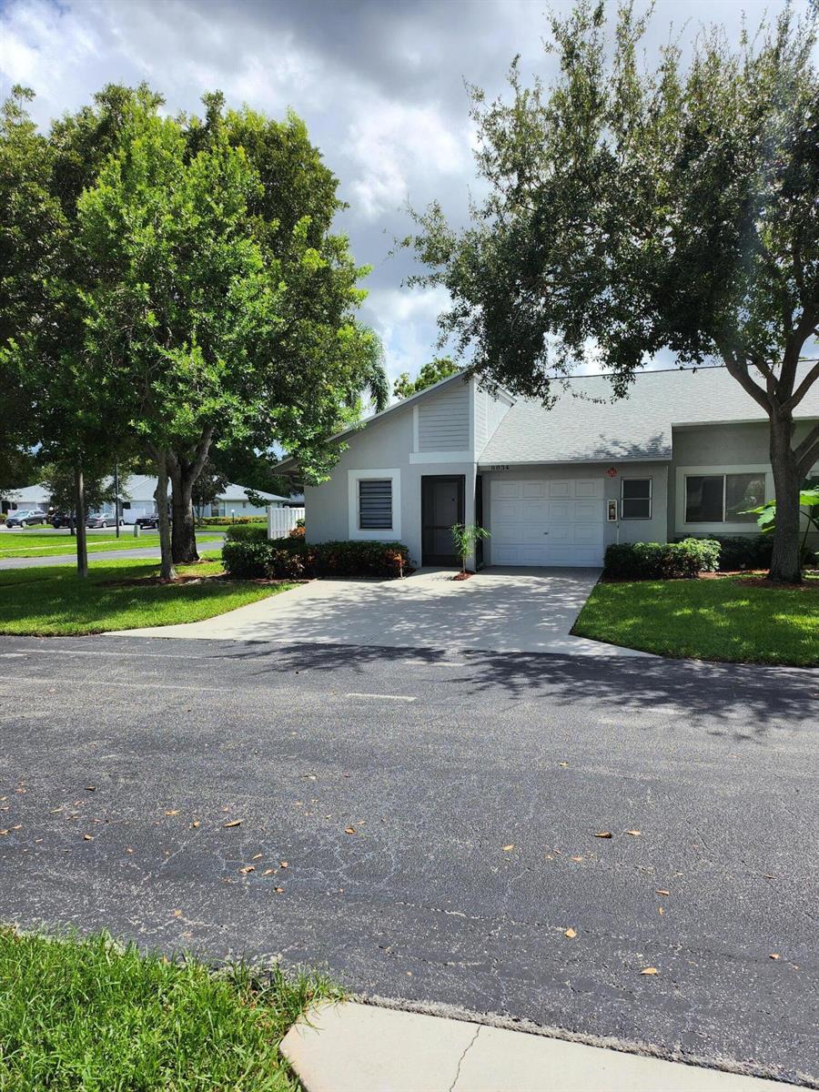 8934 SUNNYWOOD Place, Boca Raton FL 33496 photo 2