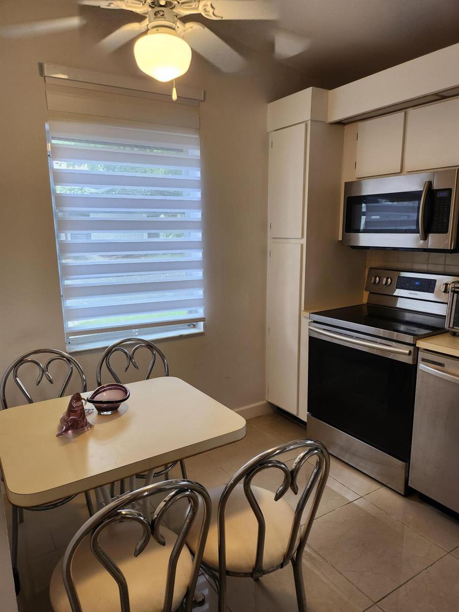 8934 SUNNYWOOD Place, Boca Raton FL 33496 photo 4