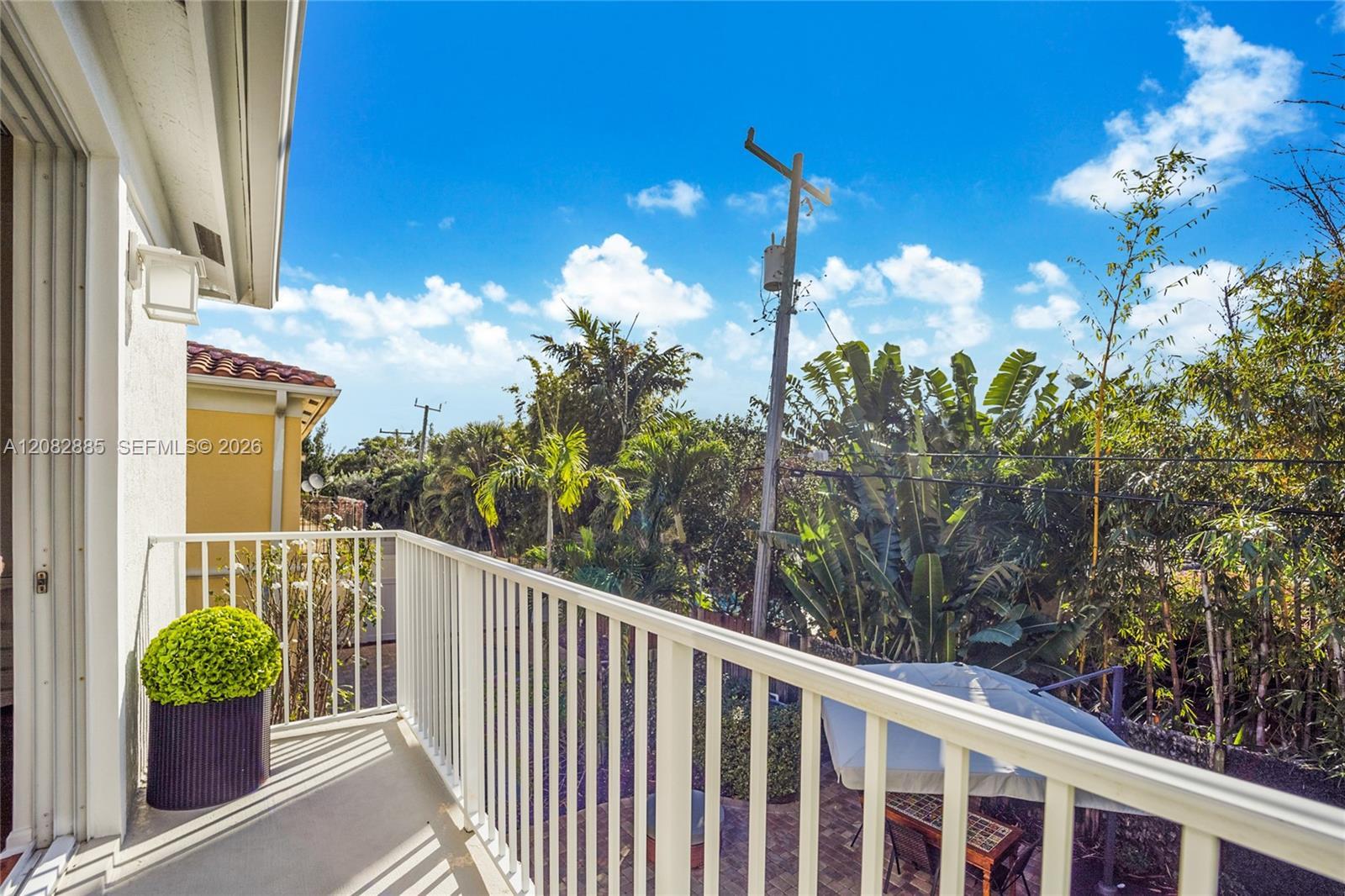 2656 NE 30th Pl, Fort Lauderdale FL 33306 photo 4