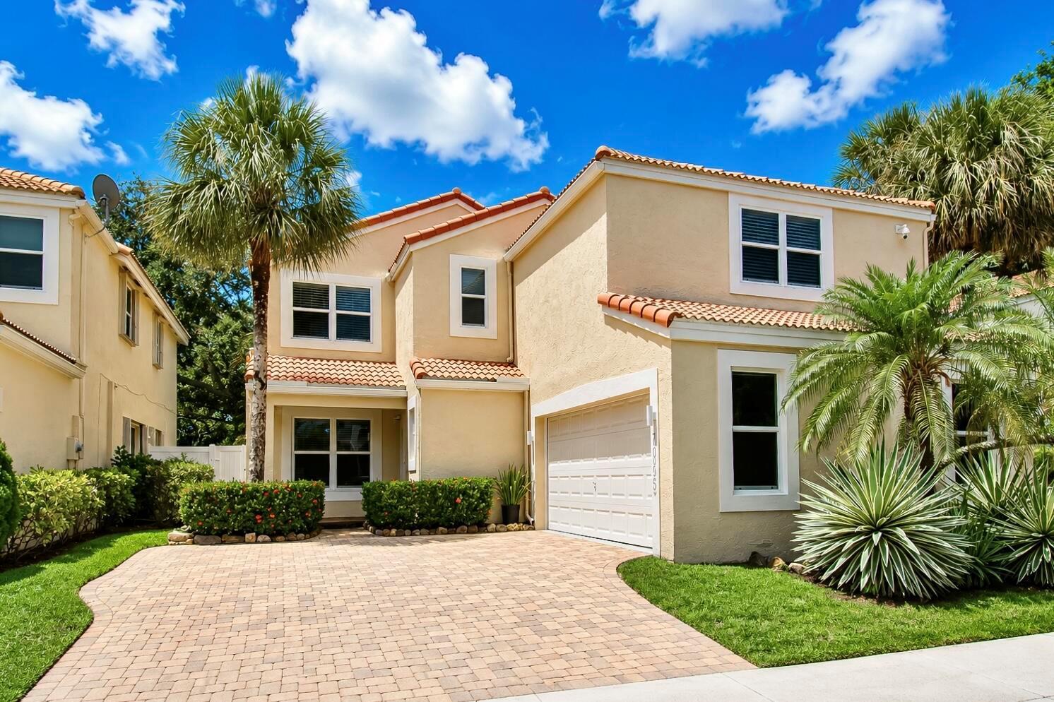 7685 NW 61ST Terrace, Parkland FL 33067 photo 2