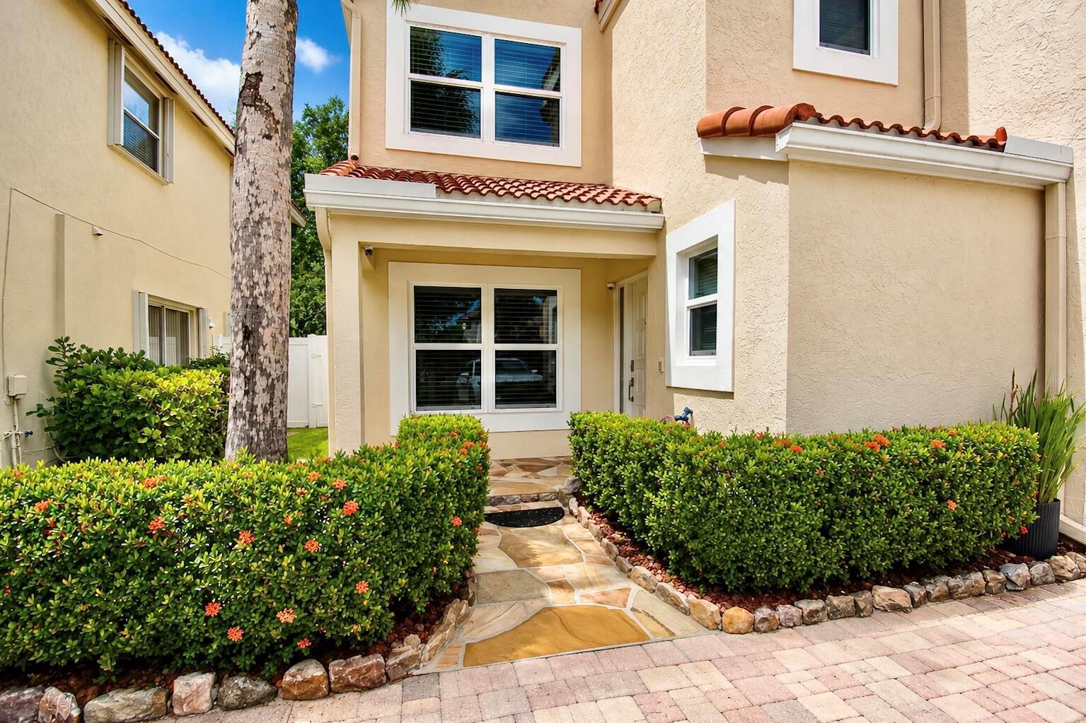 7685 NW 61ST Terrace, Parkland FL 33067 photo 3