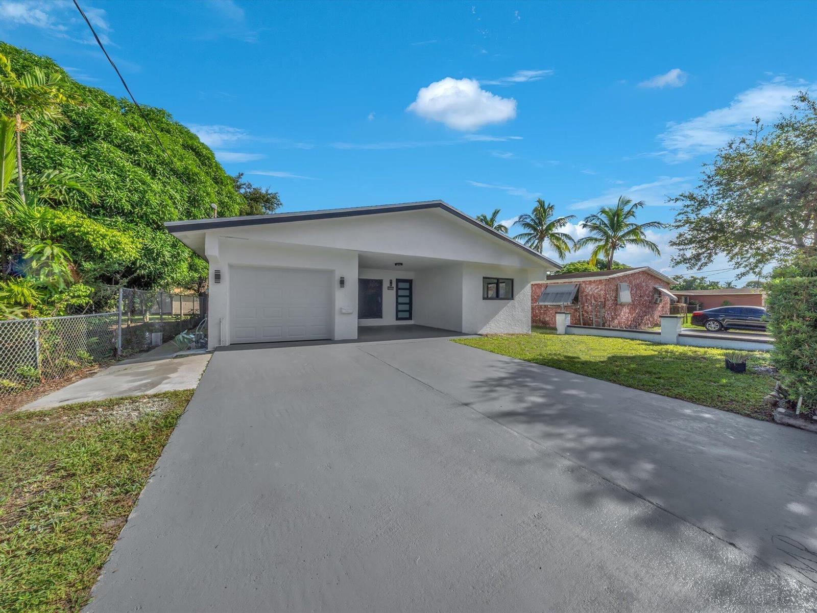 4531 SW 20th Street, West Park FL 33023 photo 5