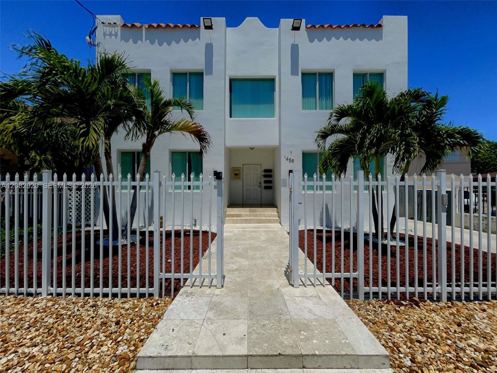 1459 NW 2nd St, Miami FL 33125 photo 3