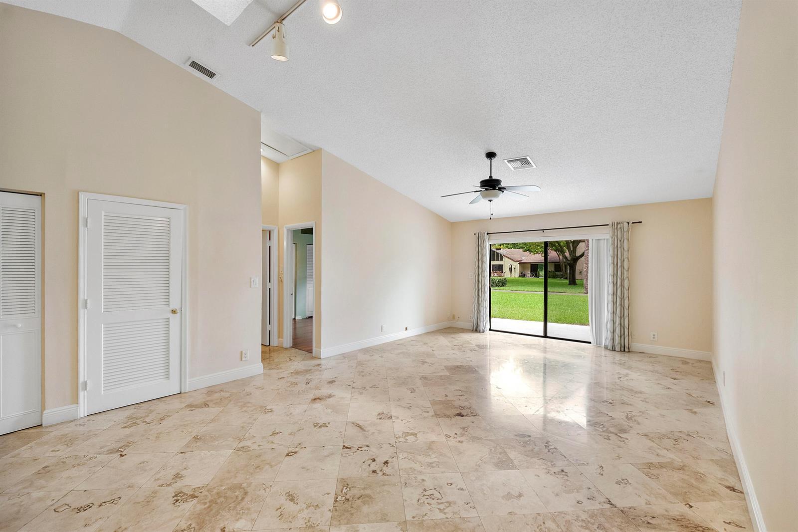 22686 VISTAWOOD Way, Boca Raton FL 33428 photo 4