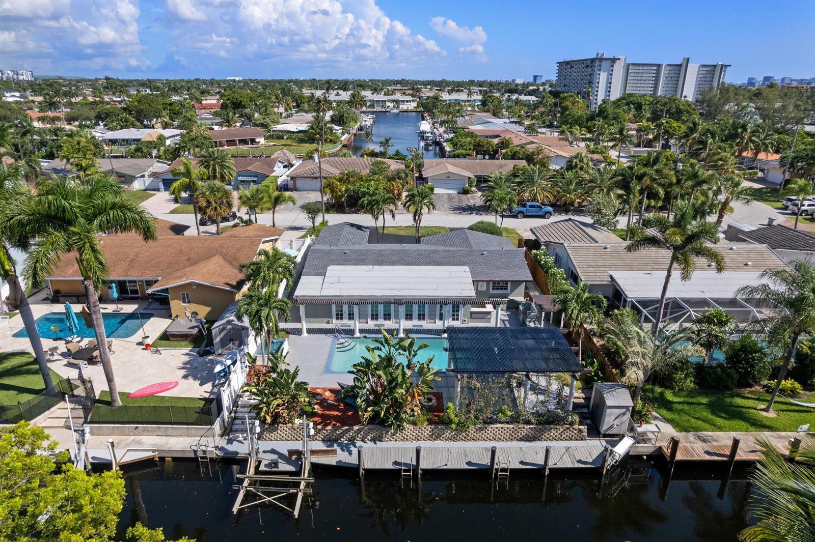 930 SE 10TH Court, Pompano Beach FL 33060